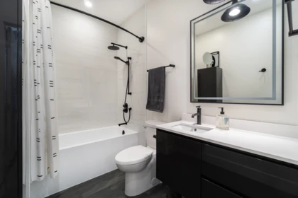 Loft / Bonus Room Photo of 414 2635 Prince Edward Street, Vancouver, BC