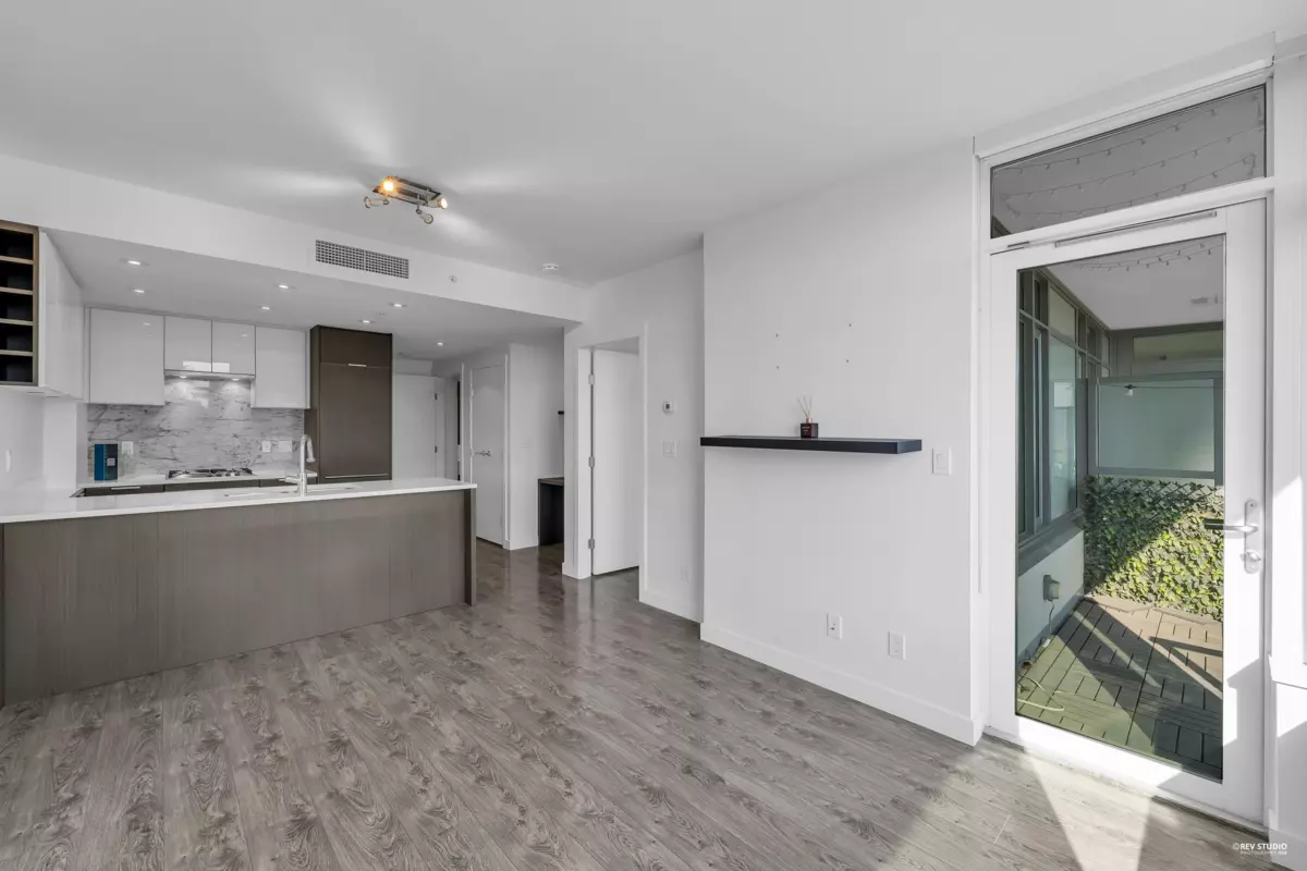 Family Room Photo of 1801 110 Switchmen Street, Vancouver, BC
