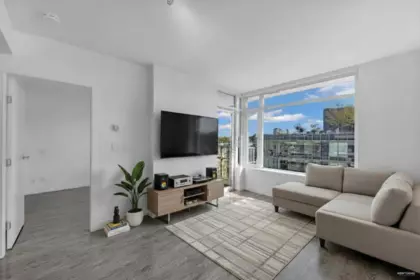 Breakfast Nook Photo of 1801 110 Switchmen Street, Vancouver, BC