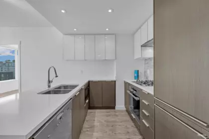 Walk-In Closet Photo of 1801 110 Switchmen Street, Vancouver, BC