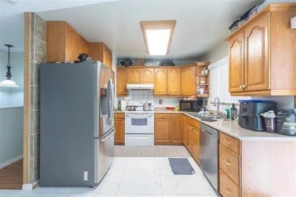 Kitchen Photo of 13325 66a Avenue, Surrey, BC