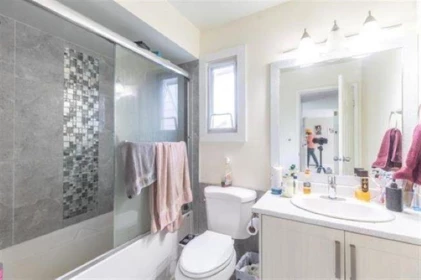 Primary Bathroom Photo of 13325 66a Avenue, Surrey, BC