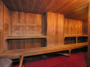Mudroom Photo of 303 2004 Fullerton Avenue, North Vancouver, BC