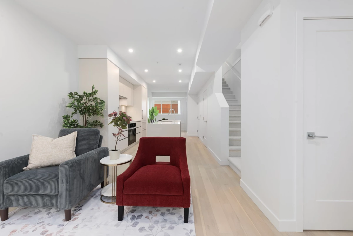 Dining Area Photo of 4877 Willow Street, Vancouver, BC