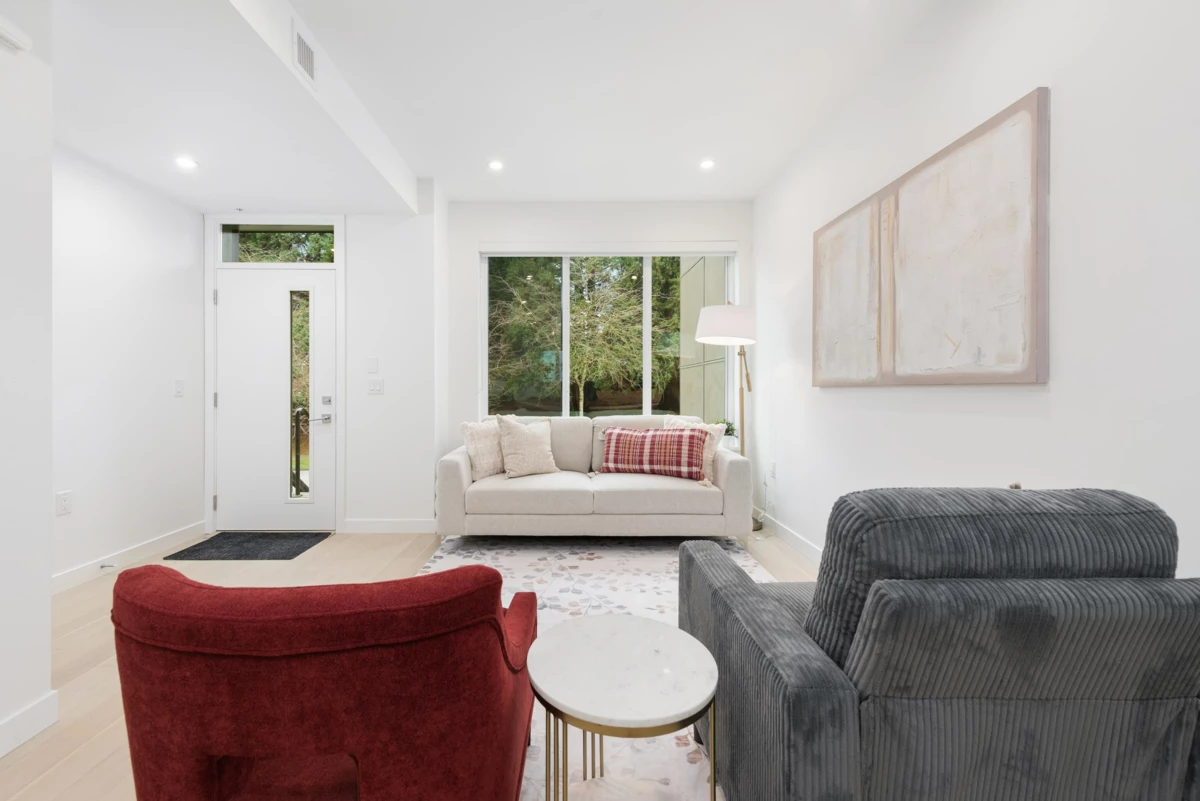 Family Room Photo of 4877 Willow Street, Vancouver, BC