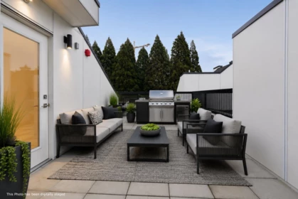Backyard Photo of 4877 Willow Street, Vancouver, BC