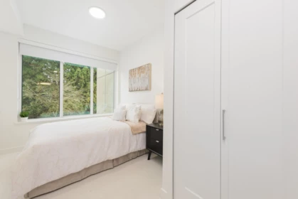 Hallway Photo of 4877 Willow Street, Vancouver, BC