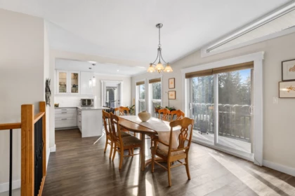 Breakfast Nook Photo of 224 April Road, Port Moody, BC