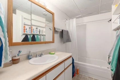 Mudroom Photo of 2483 W 6th Avenue, Vancouver, BC