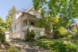 2483 W 6th Avenue, Vancouver, BC