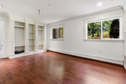 Hallway Photo of 13788 32 Avenue, Surrey, BC