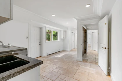 Kitchen Photo of 13788 32 Avenue, Surrey, BC