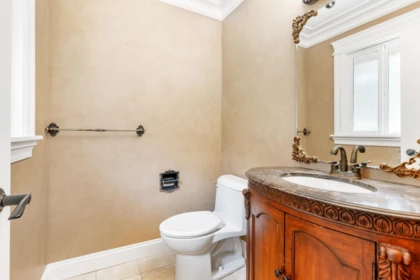 Primary Bathroom Photo of 13788 32 Avenue, Surrey, BC