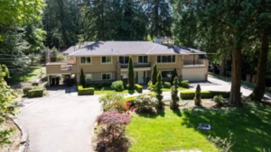 13788 32 Avenue, Surrey, BC
