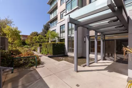 Swimming Pool Photo of 801 5955 Balsam Street, Vancouver, BC