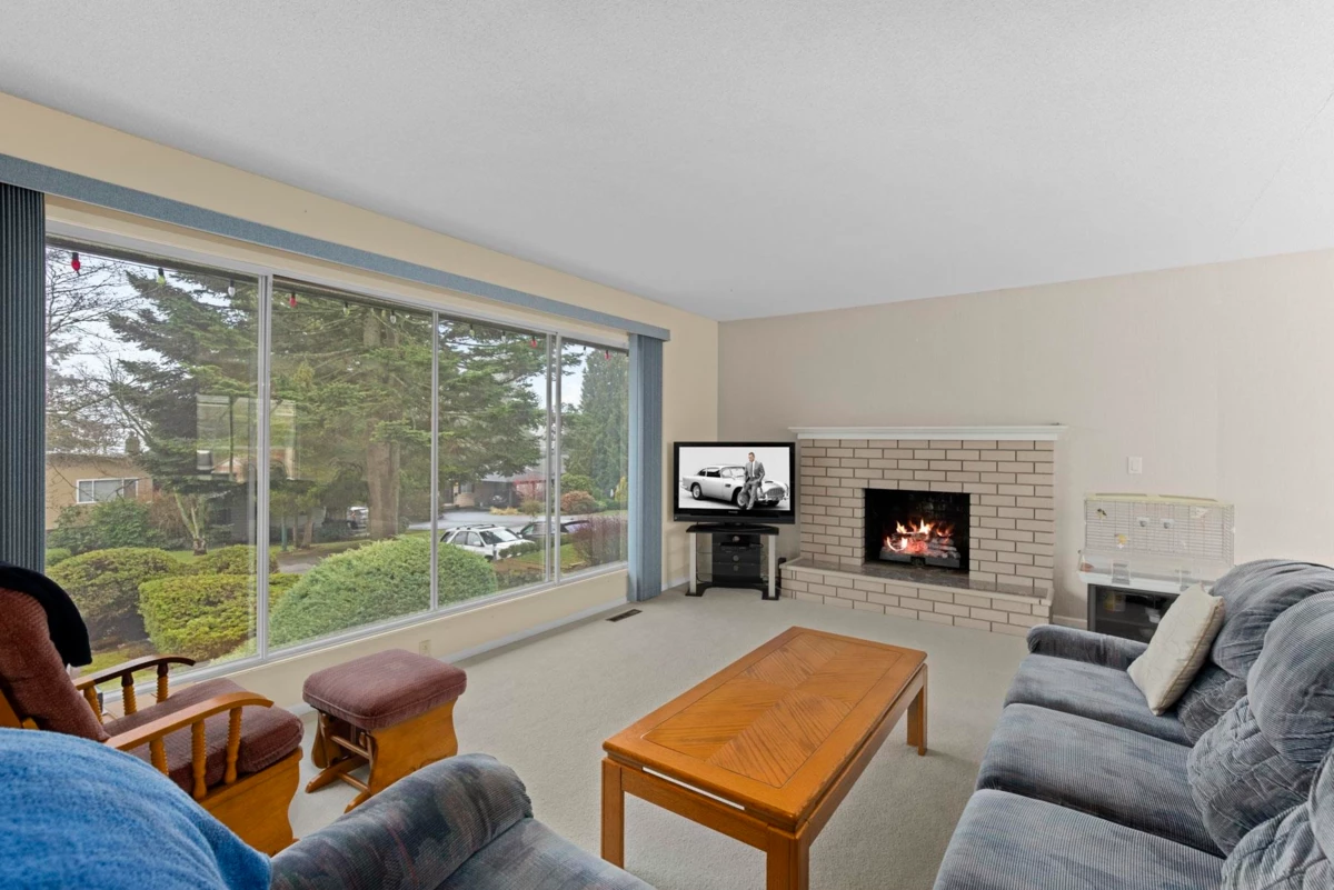 Exterior Rear Photo of 13771 Malabar Avenue, White Rock, BC