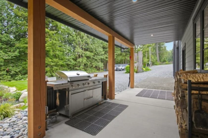 Hot Tub / Spa Photo of 12292 Bell Street, Mission, BC