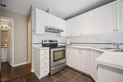 Primary Bathroom Photo of 32 1370 Riverwood Gate Boulevard, Port Coquitlam, BC