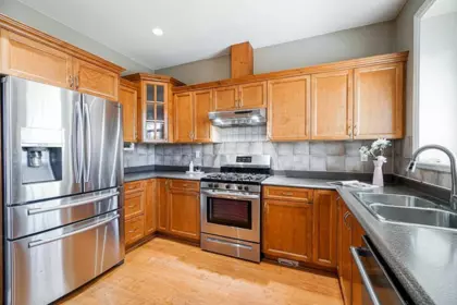 Primary Bathroom Photo of 11 15168 66a Avenue, Surrey, BC