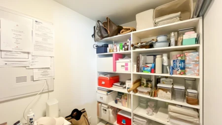 Laundry Room Photo of 1202 1788 Columbia Street, Vancouver, BC