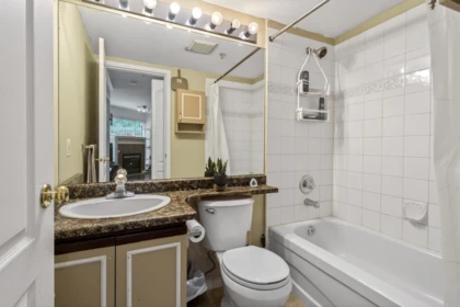 Guest Bathroom Photo of 112 2401 Hawthorne Avenue, Port Coquitlam, BC