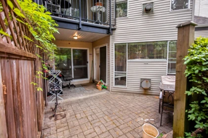 Office / Den Photo of 112 2401 Hawthorne Avenue, Port Coquitlam, BC