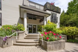 112 2401 Hawthorne Avenue, Port Coquitlam, BC