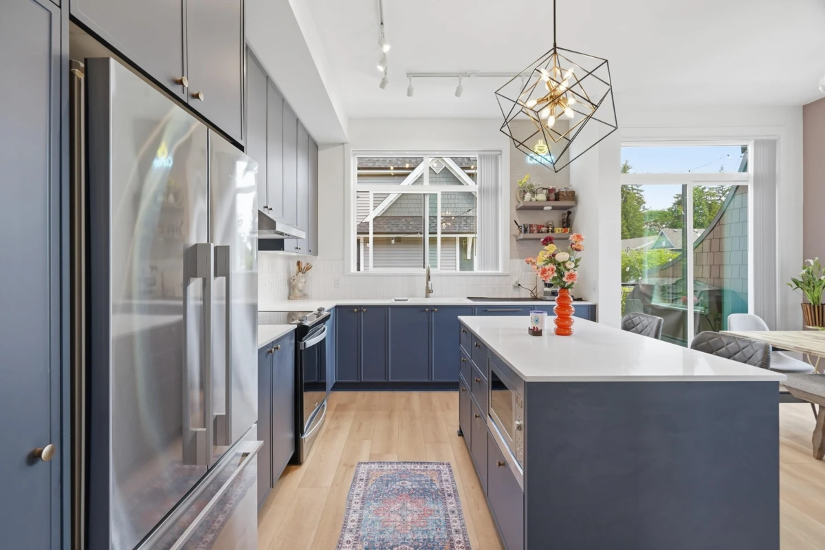 Dining Area Photo of 145 14151 58a Avenue, Surrey, BC