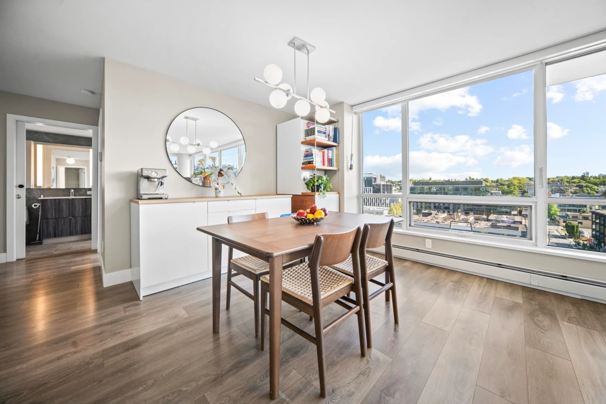 Family Room Photo of 1208 1788 Columbia Street, Vancouver, BC