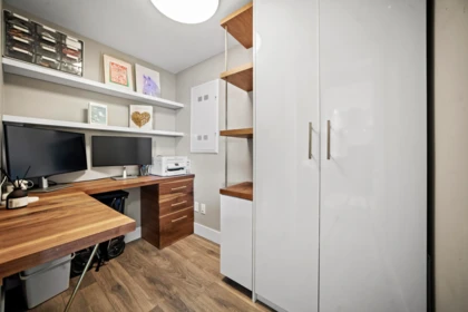 Guest Bathroom Photo of 1208 1788 Columbia Street, Vancouver, BC
