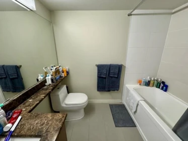 Kitchen Photo of 609 7117 Elmbridge Way, Richmond, BC
