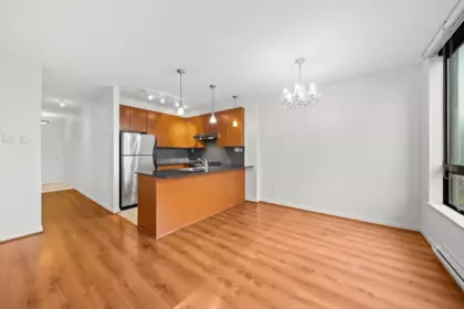 Kitchen Island Photo of 609 7138 Collier Street, Burnaby, BC