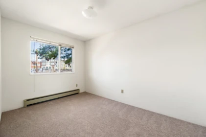 Pantry Photo of 2547 E 34th Avenue, Vancouver, BC