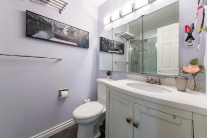 Walk-In Closet Photo of 3 5760 174 Street, Surrey, BC