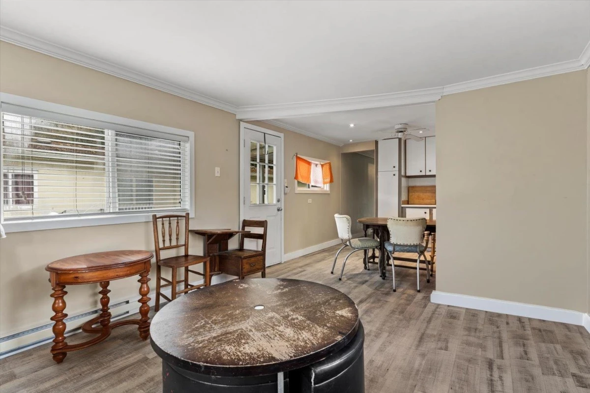 Dining Area Photo of 28 3942 Columbia Valley Road, Cultus Lake, BC