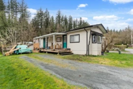 28 3942 Columbia Valley Road, Cultus Lake, BC