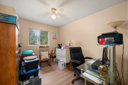 Guest Bathroom Photo of 5910 135 Street, Surrey, BC