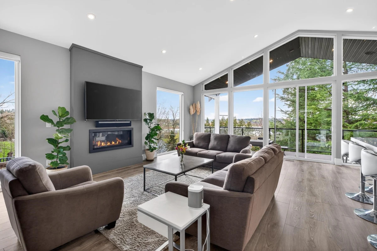 Family Room Photo of 48 4295 Old Clayburn Road, Abbotsford, BC
