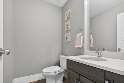 Guest Bathroom Photo of 48 4295 Old Clayburn Road, Abbotsford, BC