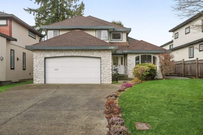 Backyard Photo of 6203 190 Street, Surrey, BC