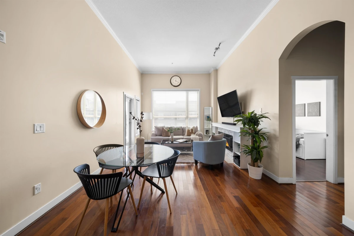 Family Room Photo of 415 2628 Maple Street, Port Coquitlam, BC
