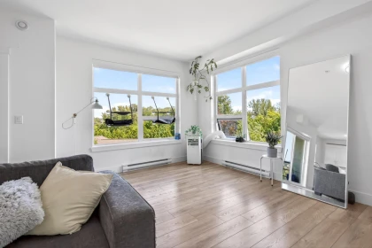 Breakfast Nook Photo of 403 22577 Royal Crescent, Maple Ridge, BC