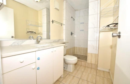 Primary Bathroom Photo of 5512 Dominion Street, Burnaby, BC