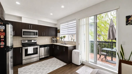 Primary Bathroom Photo of 55 7088 191 Street, Surrey, BC