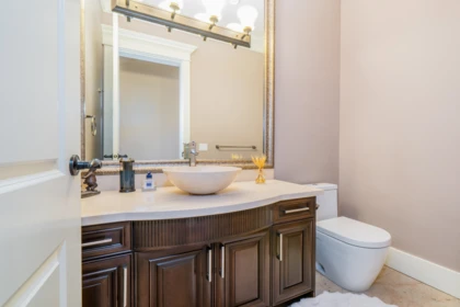 Laundry Room Photo of 8100 Fairlane Road, Richmond, BC
