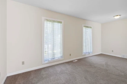 Primary Bedroom Photo of 9526 Slater Street, Mission, BC