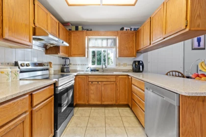 Kitchen Island Photo of 13278 98 Avenue, Surrey, BC