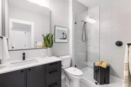 Office / Den Photo of 2 2886 Montrose Avenue, Abbotsford, BC