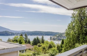 11 694 School Road, Gibsons, BC