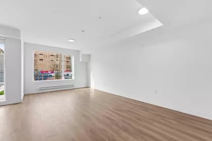 Hallway Photo of 112 15739 Fraser Highway, Surrey, BC